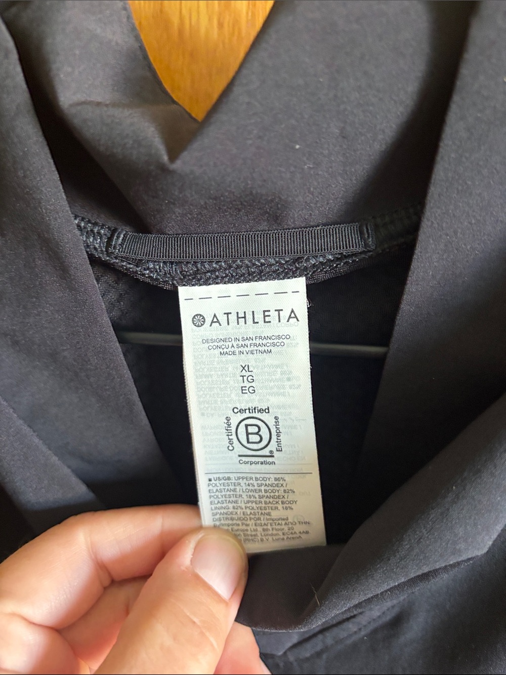 Athleta Venture Out Tank - Picture 4 of 8